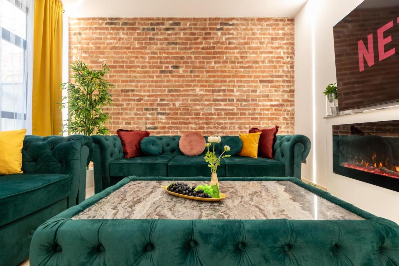 Luxury Living: Smart 2Br Apartment At Unirii Square 부쿠레슈티 외부 사진